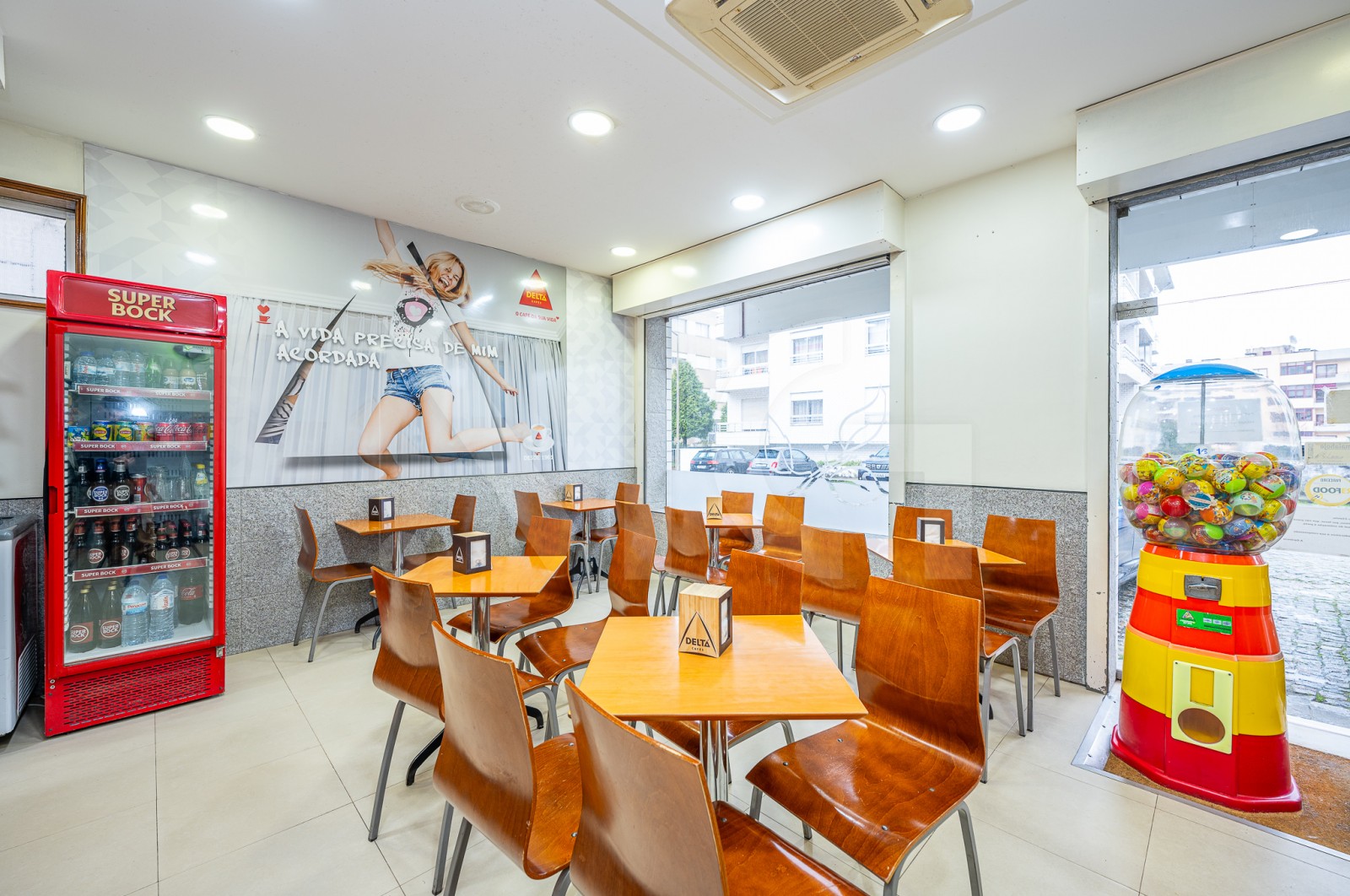 Trade for Leasehold in Cidade da Maia, Maia, Porto - Áreas comuns (Imagem 4)