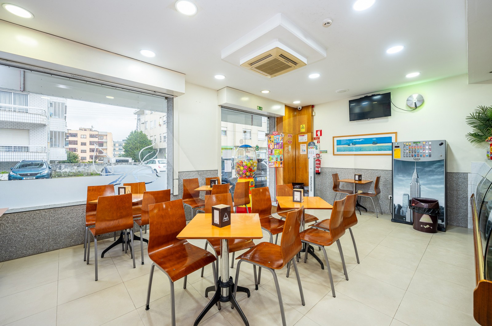 Trade for Leasehold in Cidade da Maia, Maia, Porto - Áreas comuns (Imagem 6)