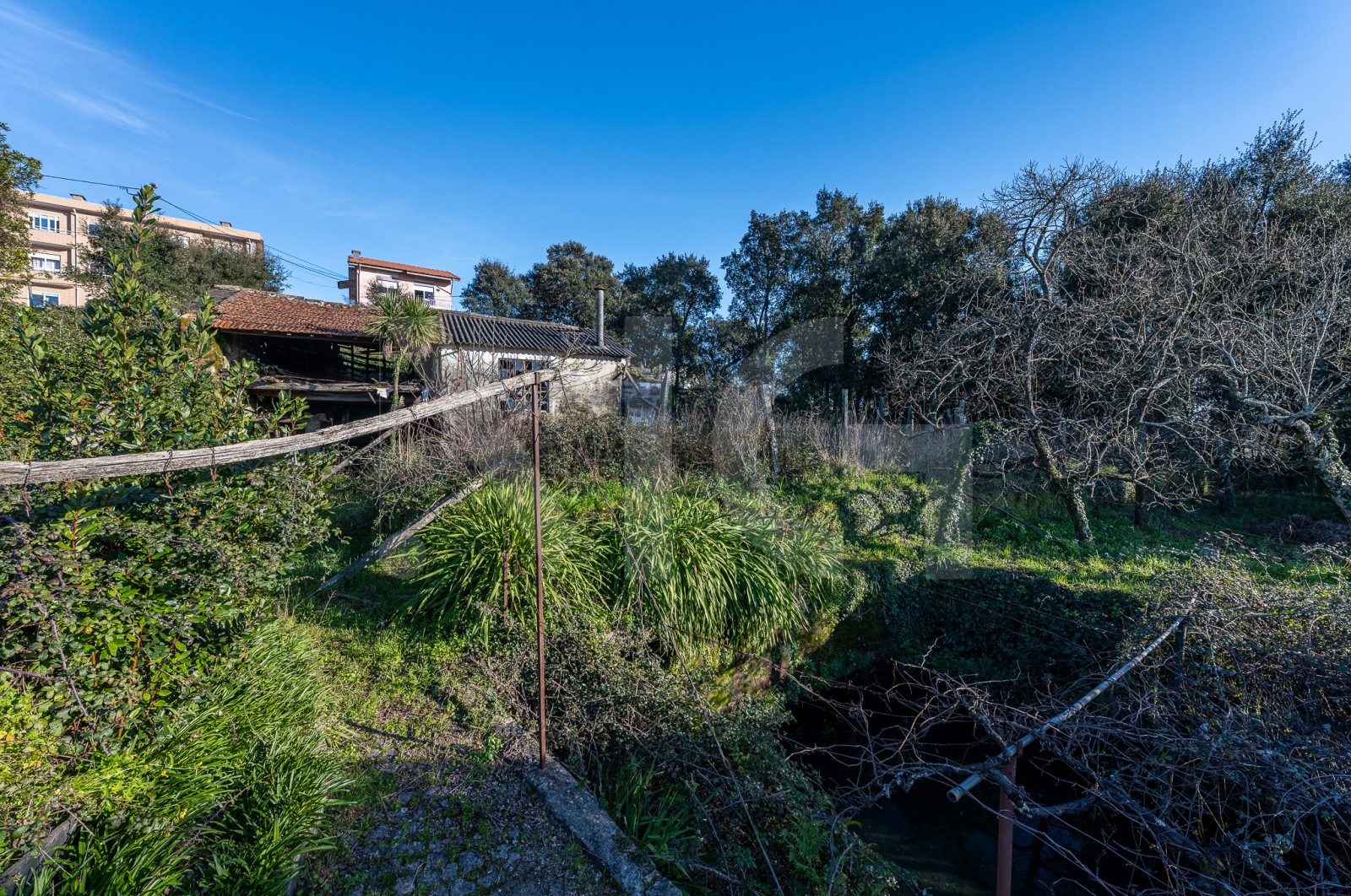 Farm T3 for For sale in Fânzeres e São Pedro da Cova, Gondomar, Porto - Terreno (Imagem 2)