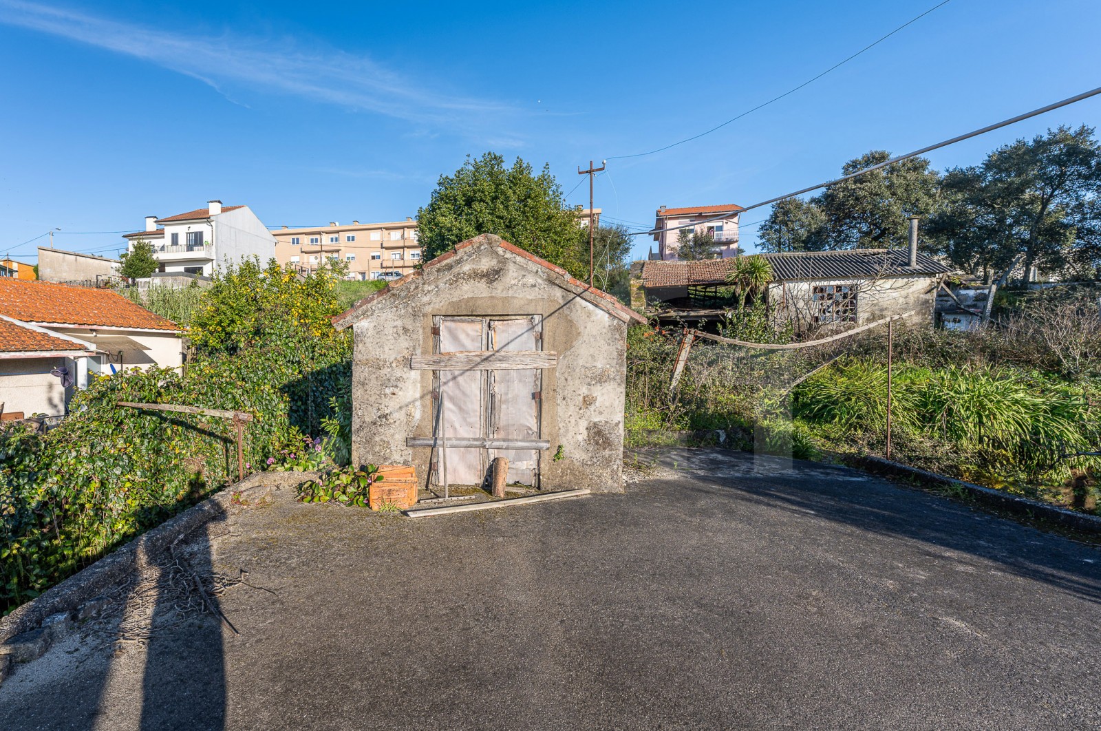 Farm T3 for For sale in Fânzeres e São Pedro da Cova, Gondomar, Porto - Arrecadação/Anexo (Imagem 1)