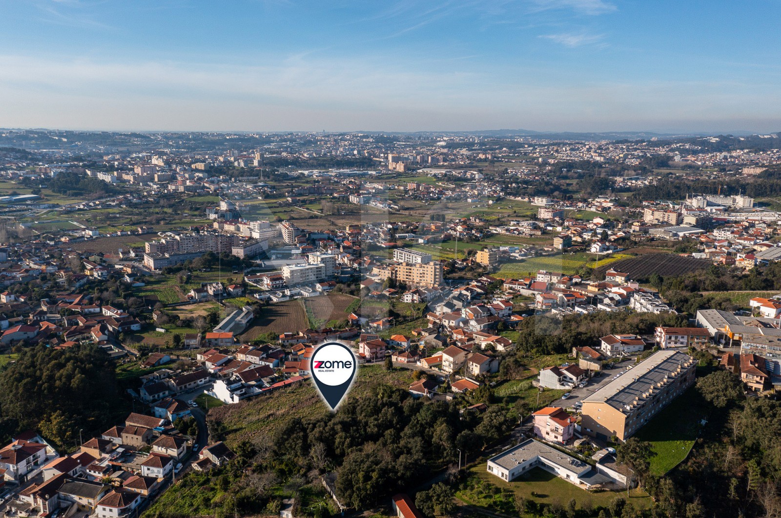 Farm T3 for For sale in Fânzeres e São Pedro da Cova, Gondomar, Porto - Área envolvente (Imagem 19)