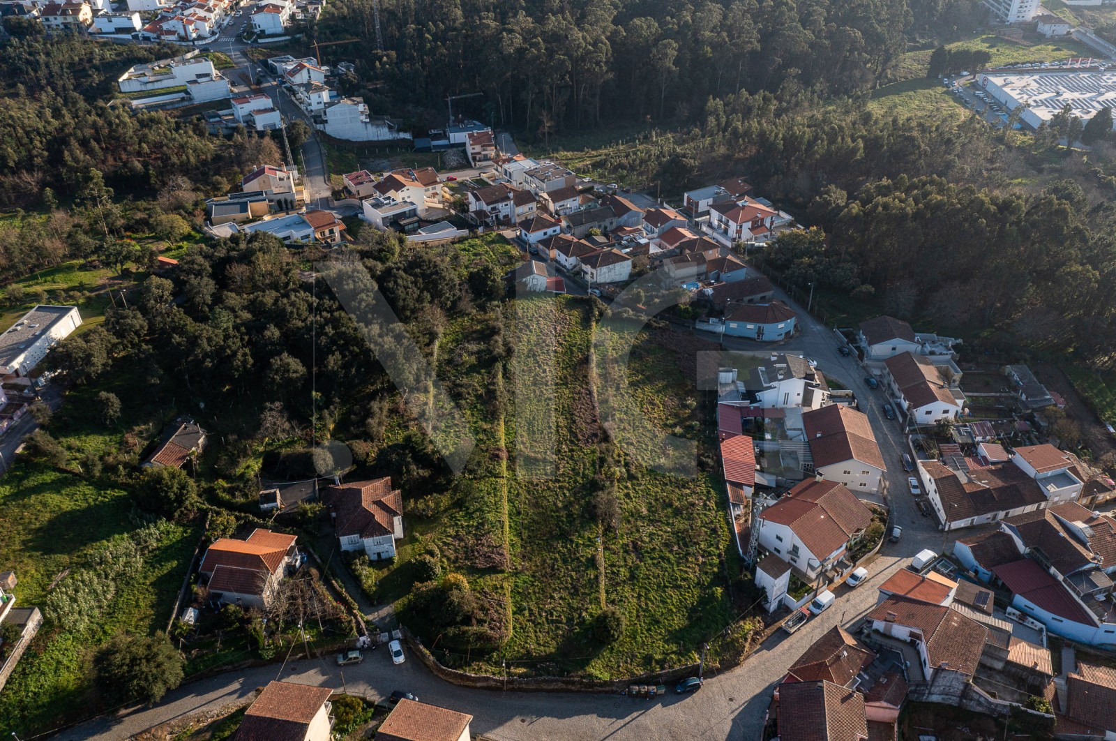 Farm T3 for For sale in Fânzeres e São Pedro da Cova, Gondomar, Porto - Área envolvente (Imagem 5)
