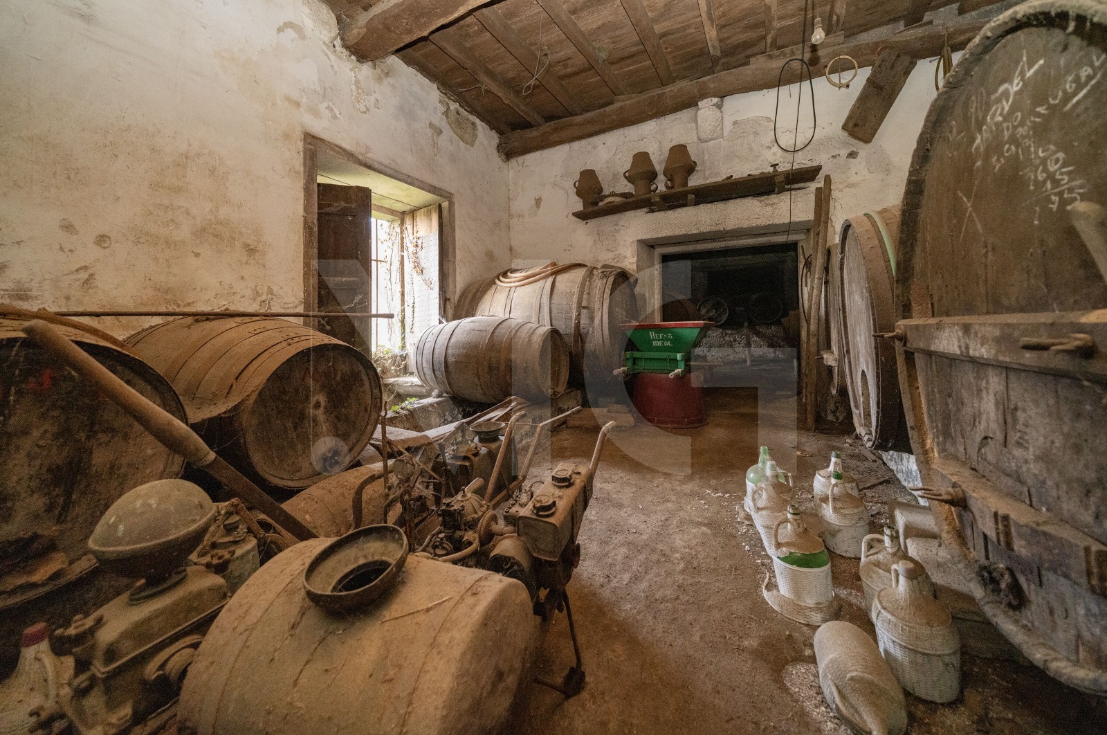 Quinta T8 para Venda em Covelas, Póvoa de Lanhoso, Braga - Cave (Imagem 3)