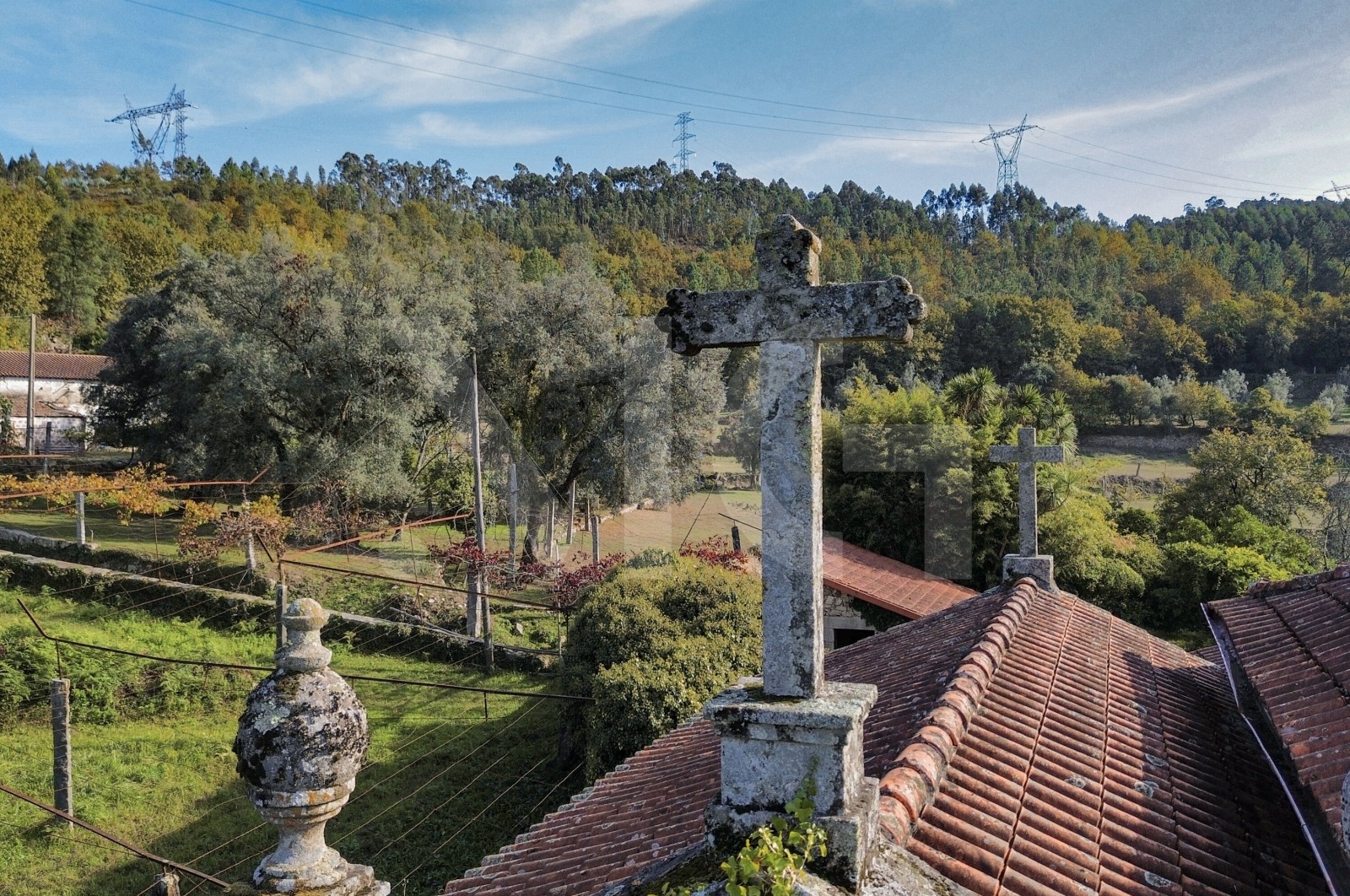 Quinta T8 para Venda em Covelas, Póvoa de Lanhoso, Braga - Detalhes (Imagem 1)