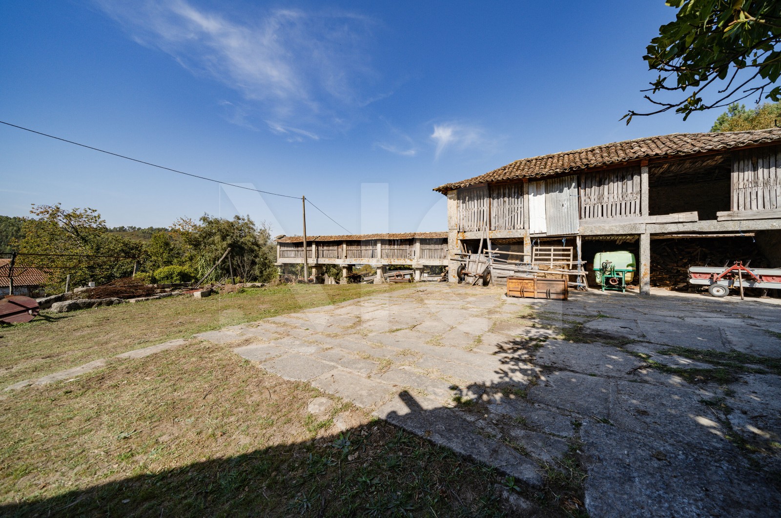 Quinta T8 para Venda em Covelas, Póvoa de Lanhoso, Braga - Terreno (Imagem 2)