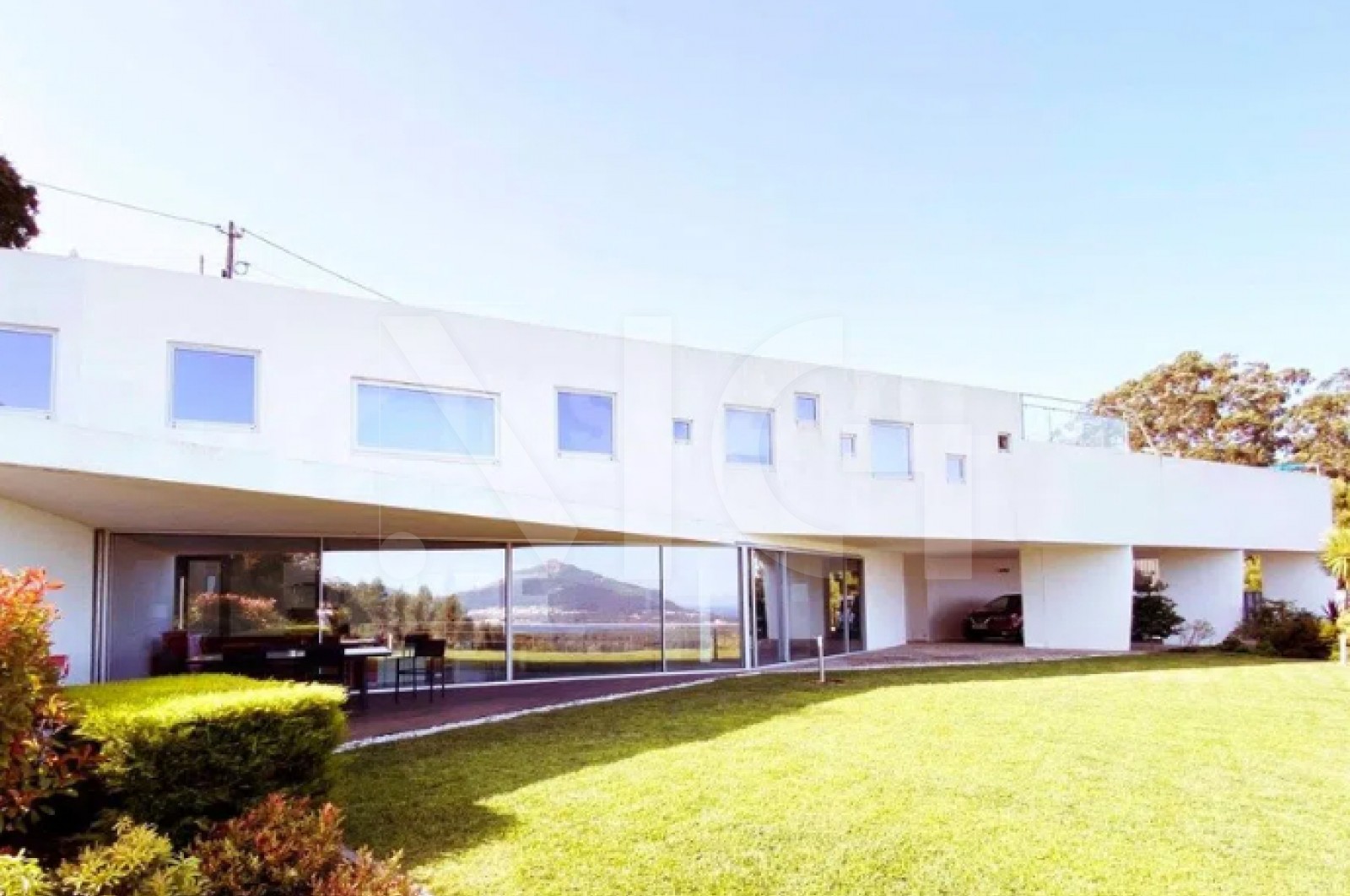 Moradia T4 para Venda em Moledo e Cristelo, Caminha, Viana do Castelo - Quintal/Jardim (Imagem 2)