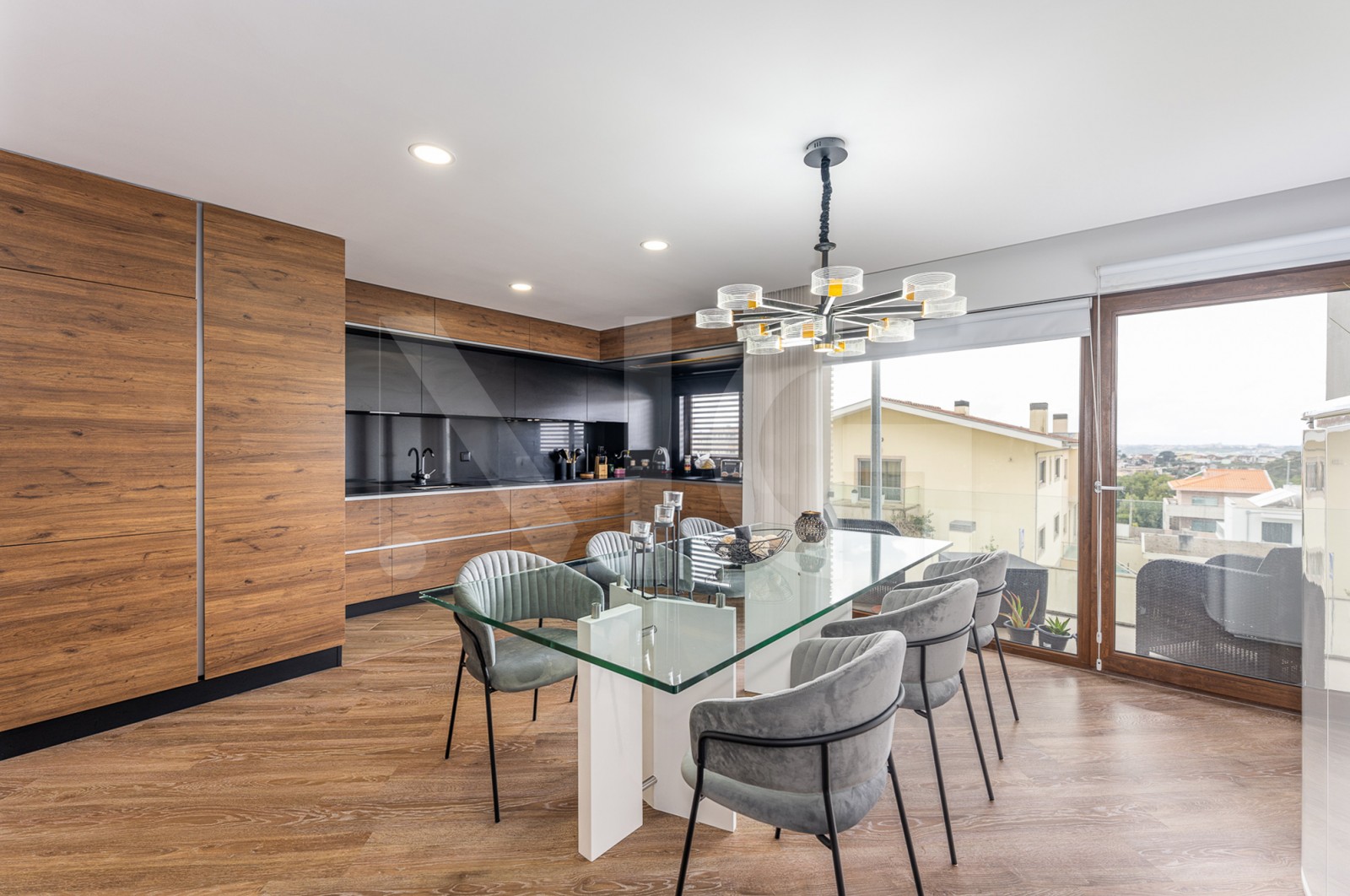 Apartamento T2 para Venda em Baguim do Monte (Rio Tinto), Gondomar, Porto - Cozinha (Imagem 2)