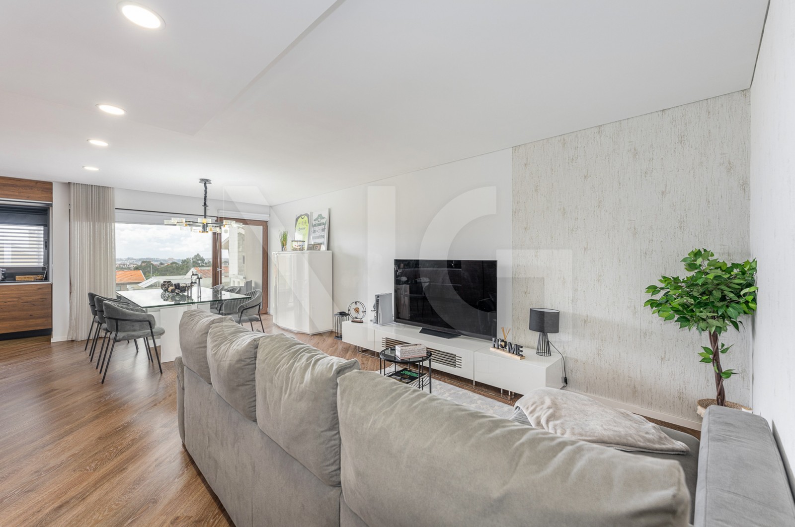 Apartamento T2 para Venda em Baguim do Monte (Rio Tinto), Gondomar, Porto - Sala (Imagem 7)