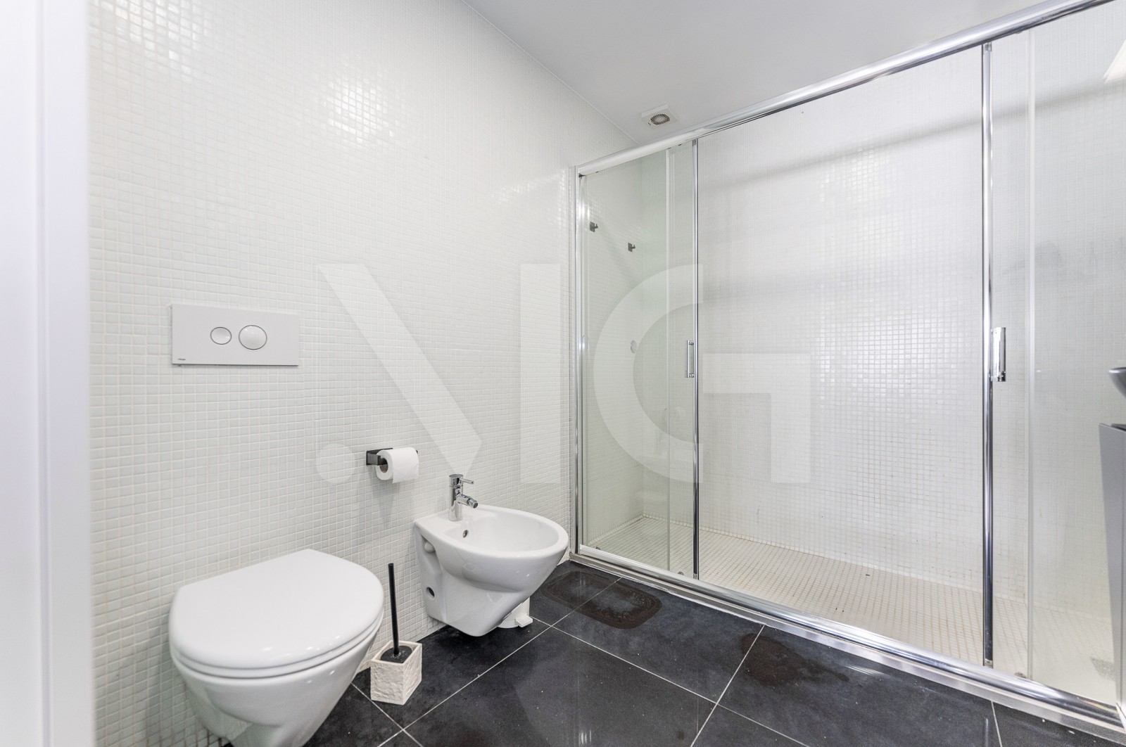 Apartamento T2 para Venda em Baguim do Monte (Rio Tinto), Gondomar, Porto - Casa de banho (Imagem 5)