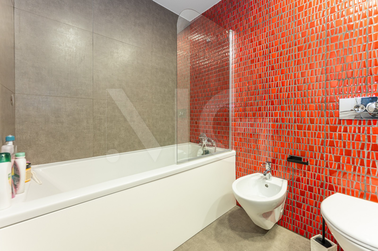 Apartamento T2 para Venda em Baguim do Monte (Rio Tinto), Gondomar, Porto - Casa de banho (Imagem 3)