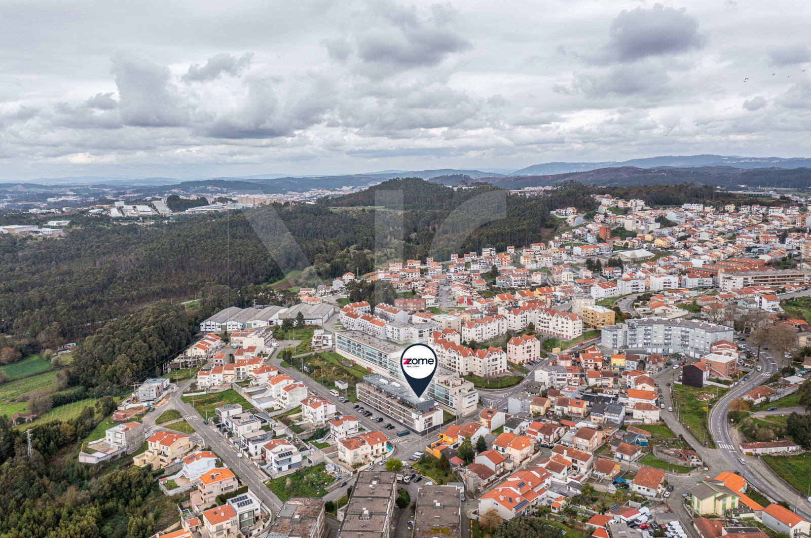 Apartamento T2 para Venda em Baguim do Monte (Rio Tinto), Gondomar, Porto - Área envolvente (Imagem 15)