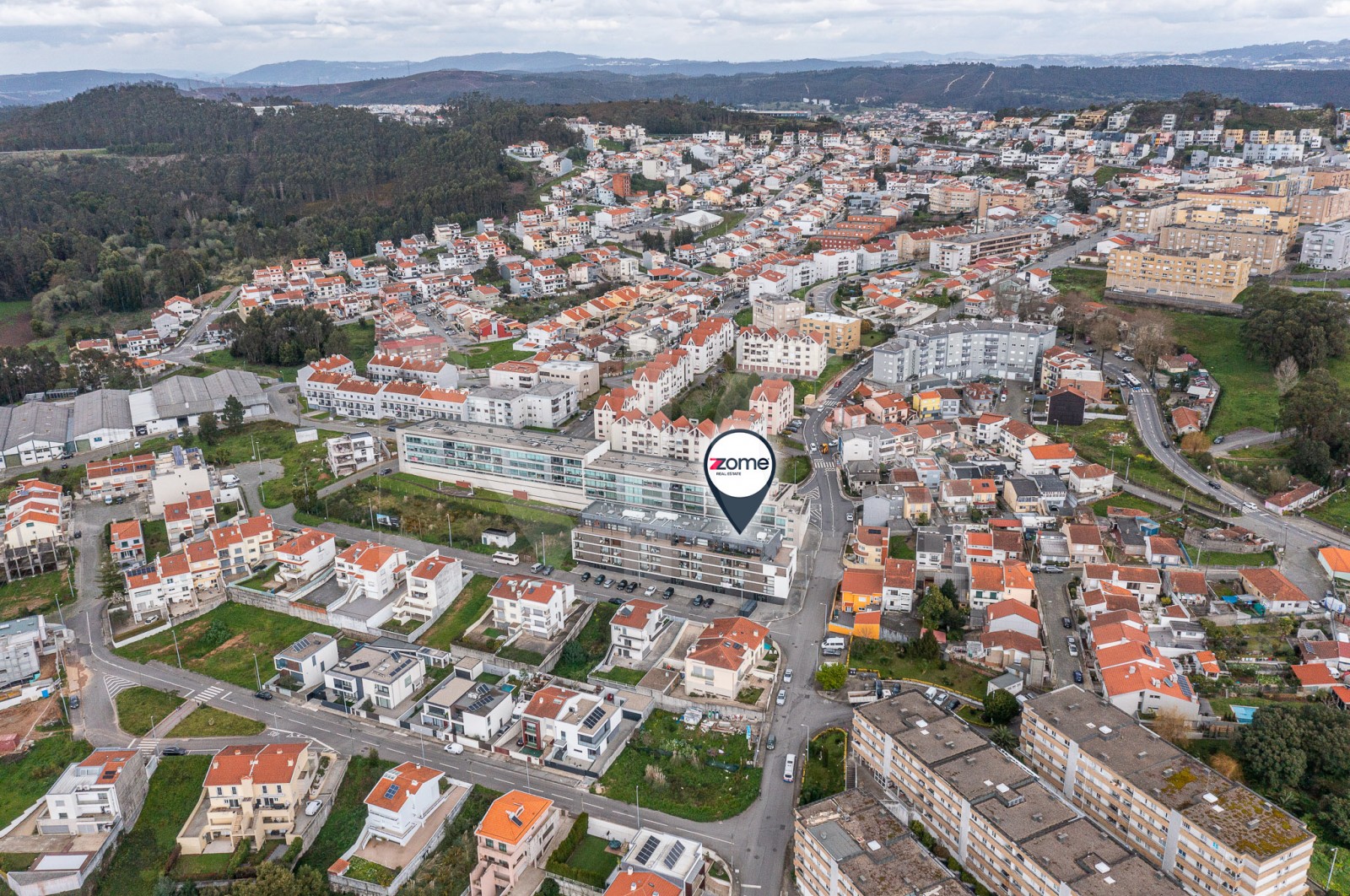 Apartamento T2 para Venda em Baguim do Monte (Rio Tinto), Gondomar, Porto - Área envolvente (Imagem 9)