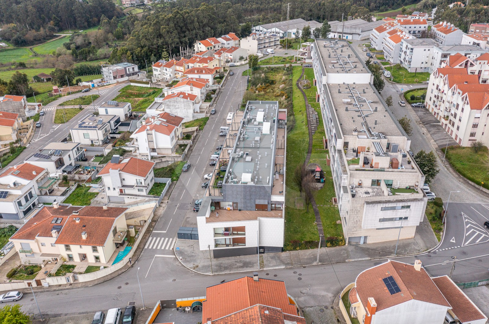 Apartamento T2 para Venda em Baguim do Monte (Rio Tinto), Gondomar, Porto - Área envolvente (Imagem 8)