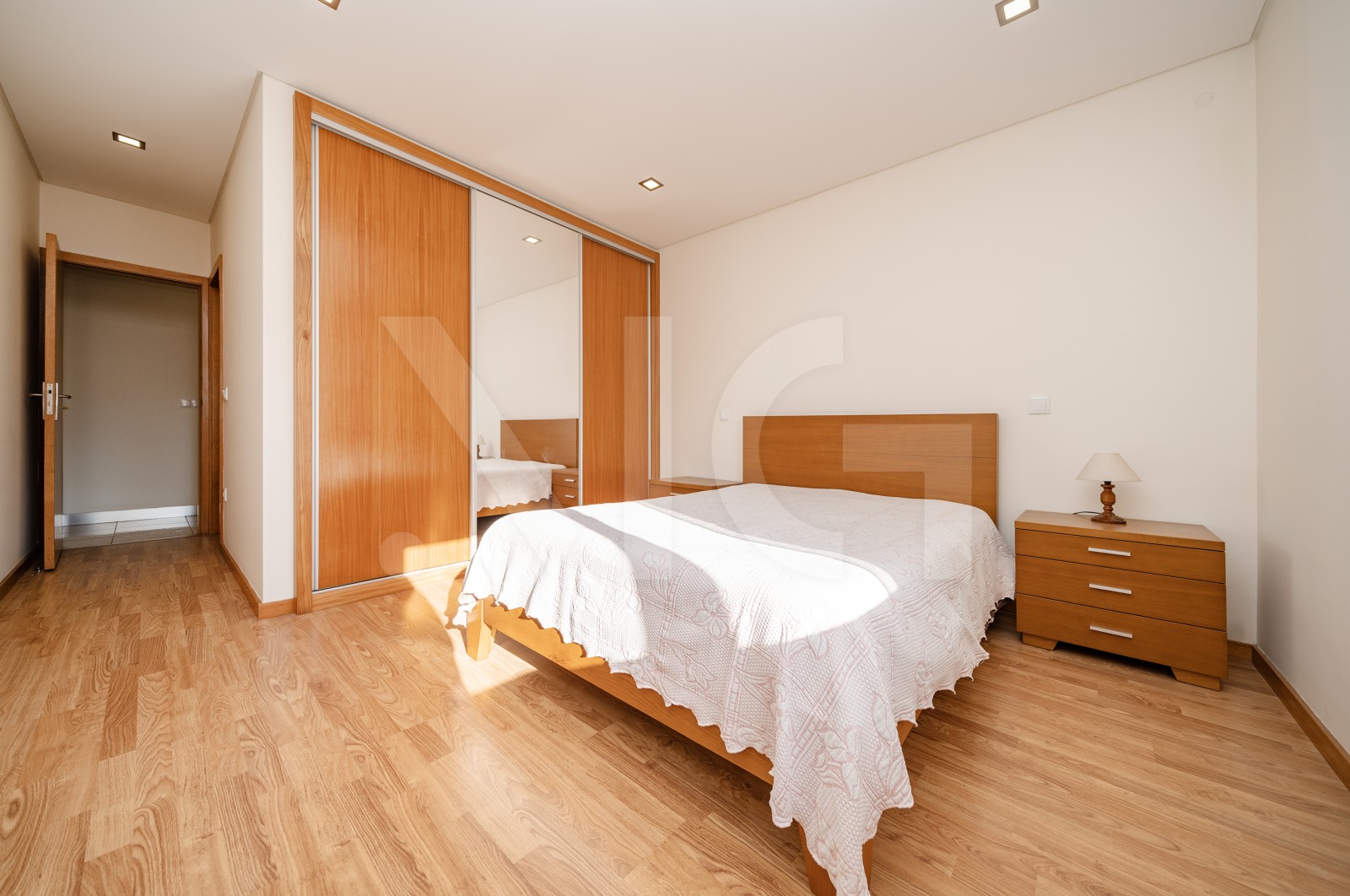 Moradia T2 para Venda em Escudeiros e Penso (Santo Estêvão e São Vicente), Braga, Braga - Suite (Imagem 2)