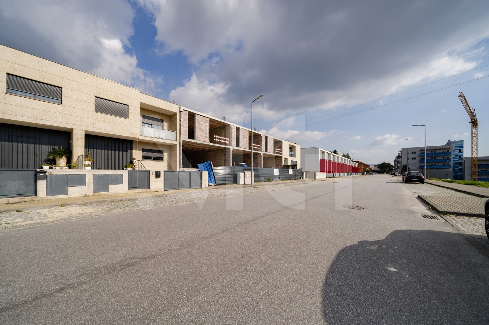 Moradia T3 para Venda em Póvoa de Lanhoso (Nossa Senhora do Amparo), Póvoa de Lanhoso, Braga - Fachada (Imagem 6)