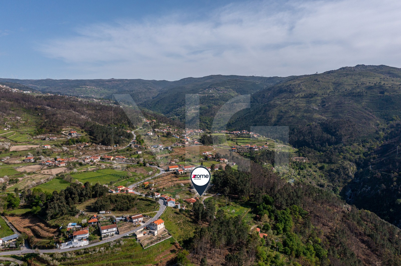 House T1 for For sale in Freigil e Miomães, Resende, Viseu - Área envolvente (Imagem 20)