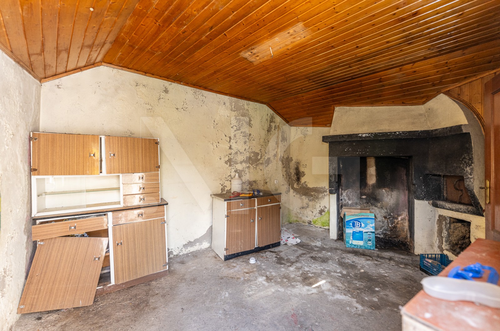 House T1 for For sale in Freigil e Miomães, Resende, Viseu - Áreas comuns (Imagem 1)