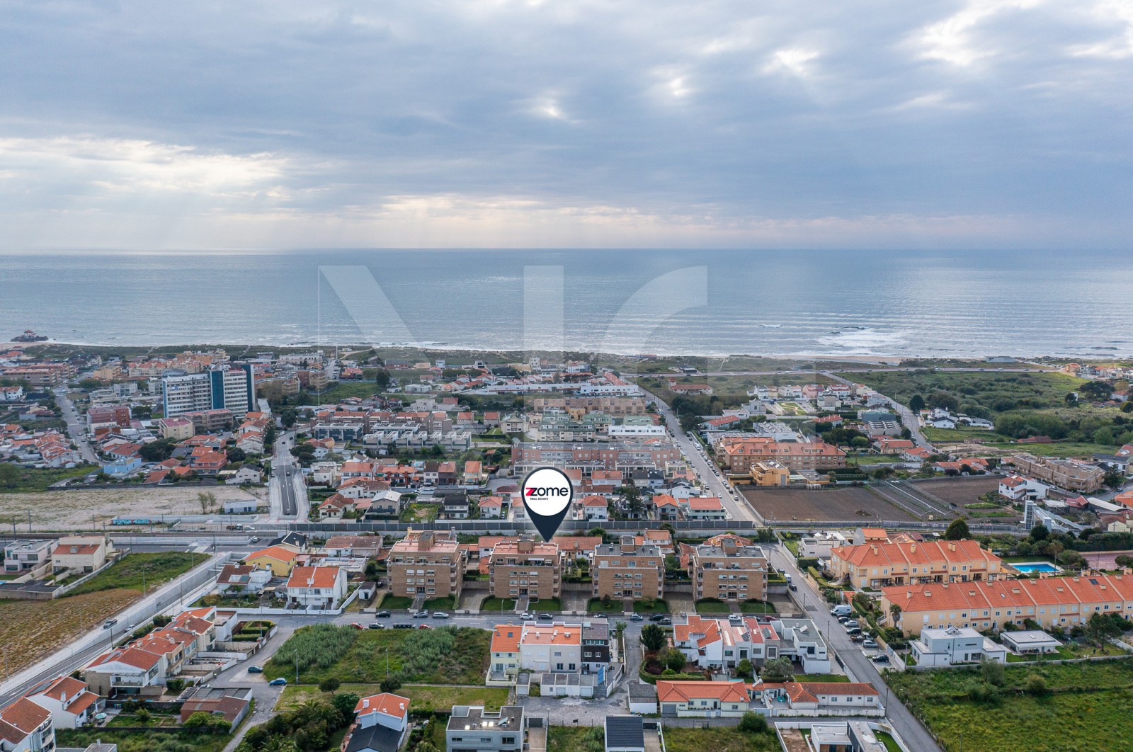 Apartamento T2 para Venda em Gulpilhares e Valadares, Vila Nova de Gaia, Porto - Área envolvente (Imagem 17)