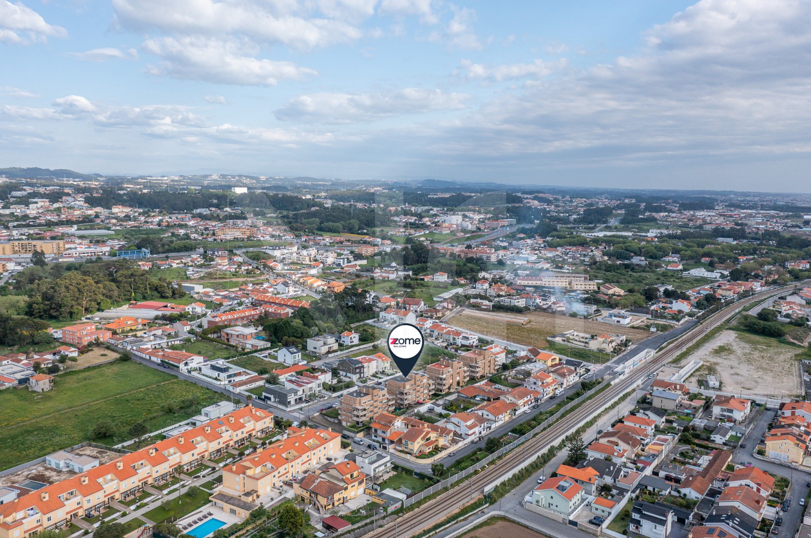 Apartamento T2 para Venda em Gulpilhares e Valadares, Vila Nova de Gaia, Porto - Área envolvente (Imagem 14)