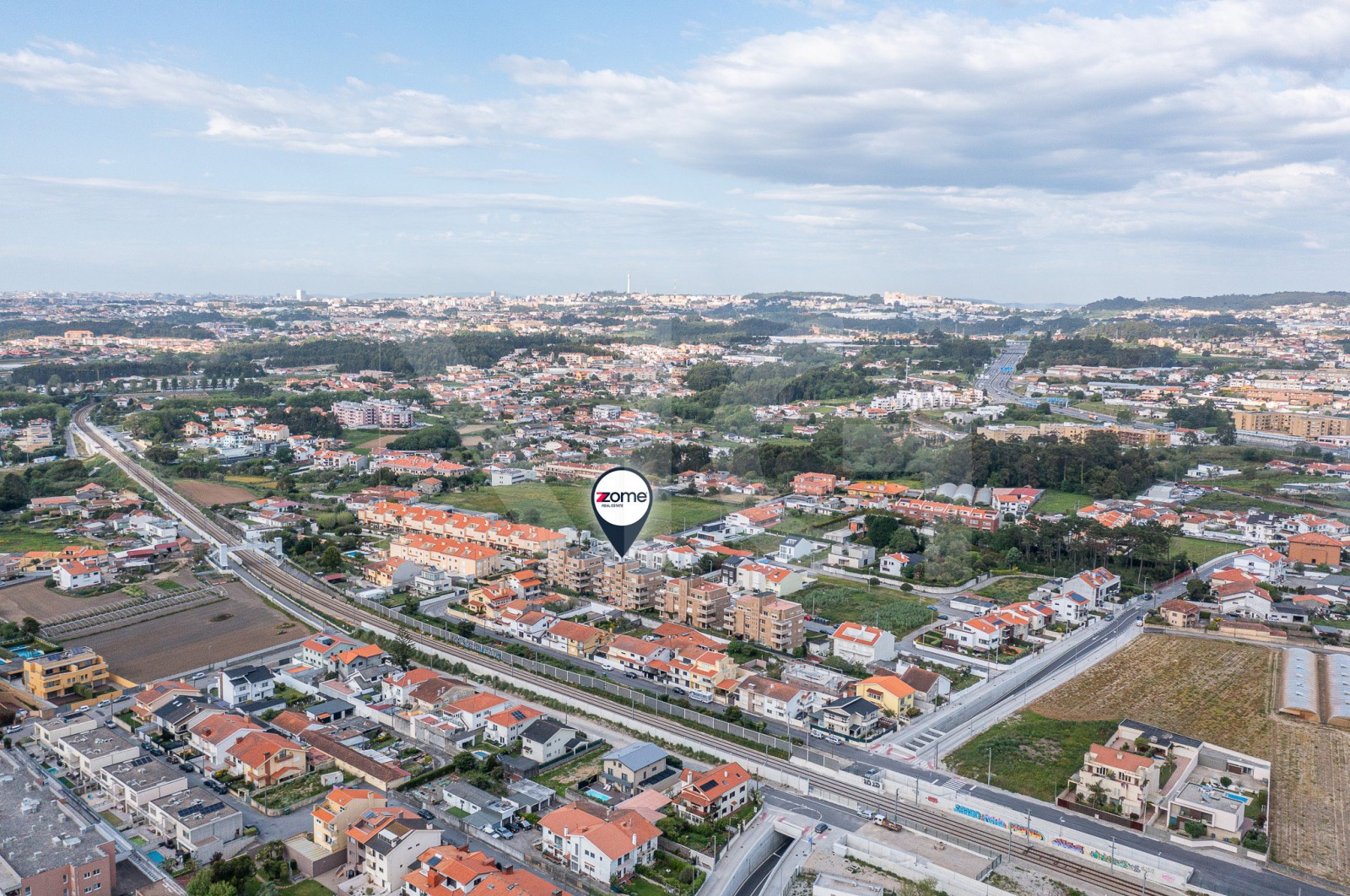 Apartamento T2 para Venda em Gulpilhares e Valadares, Vila Nova de Gaia, Porto - Área envolvente (Imagem 12)