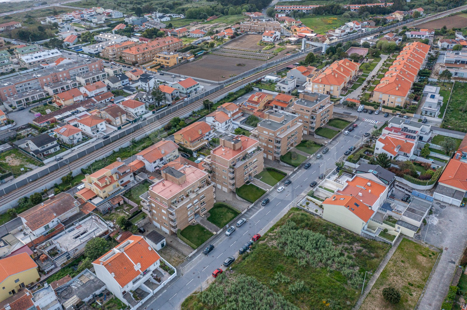 Apartamento T2 para Venda em Gulpilhares e Valadares, Vila Nova de Gaia, Porto - Área envolvente (Imagem 8)