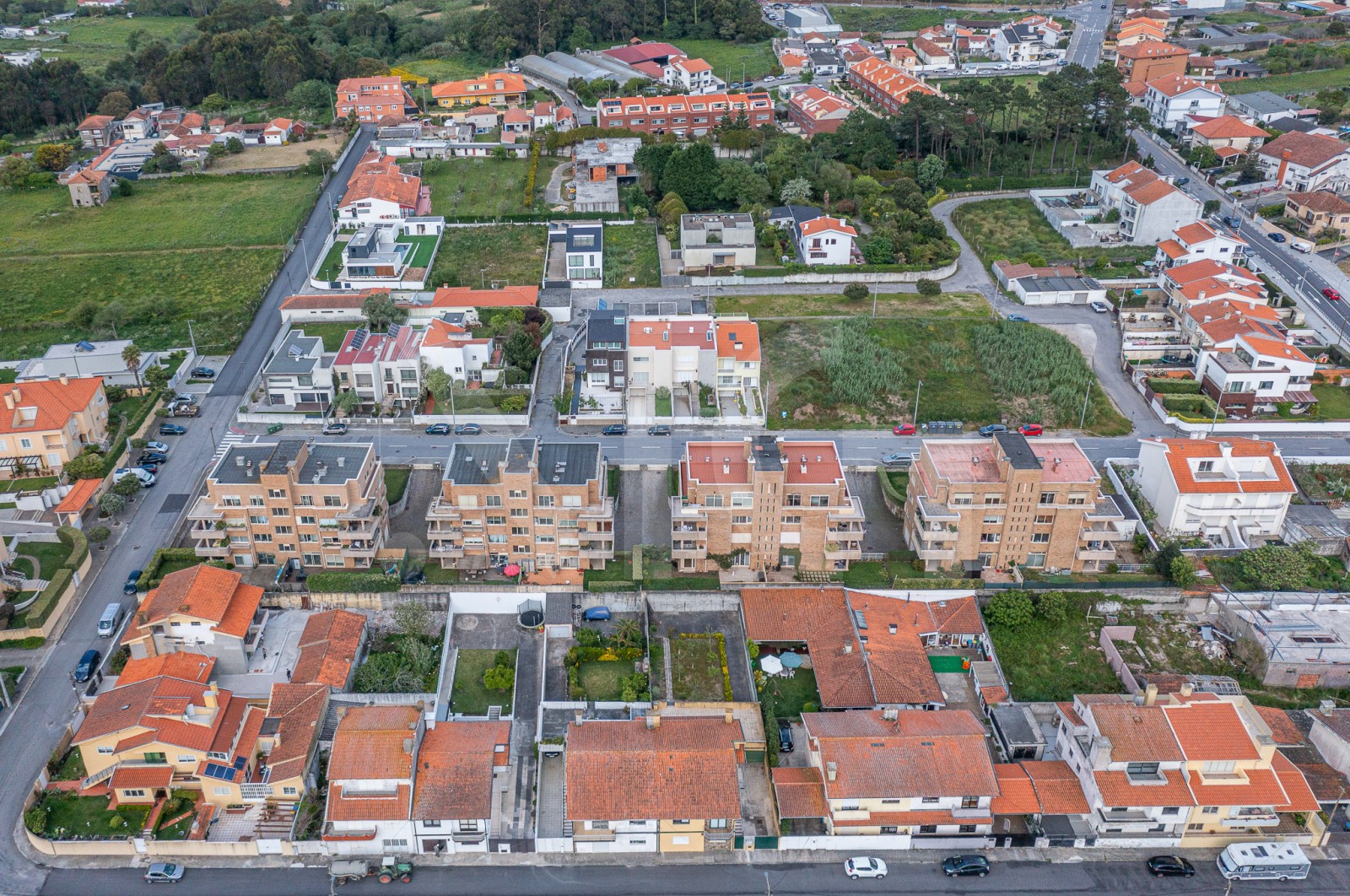 Apartamento T2 para Venda em Gulpilhares e Valadares, Vila Nova de Gaia, Porto - Área envolvente (Imagem 5)