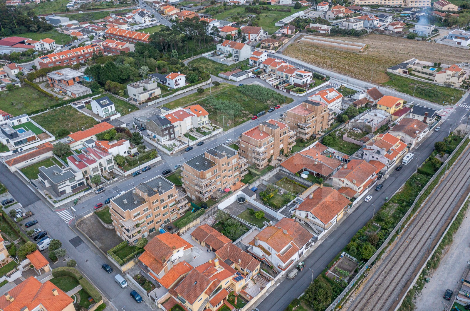 Apartamento T2 para Venda em Gulpilhares e Valadares, Vila Nova de Gaia, Porto - Área envolvente (Imagem 4)
