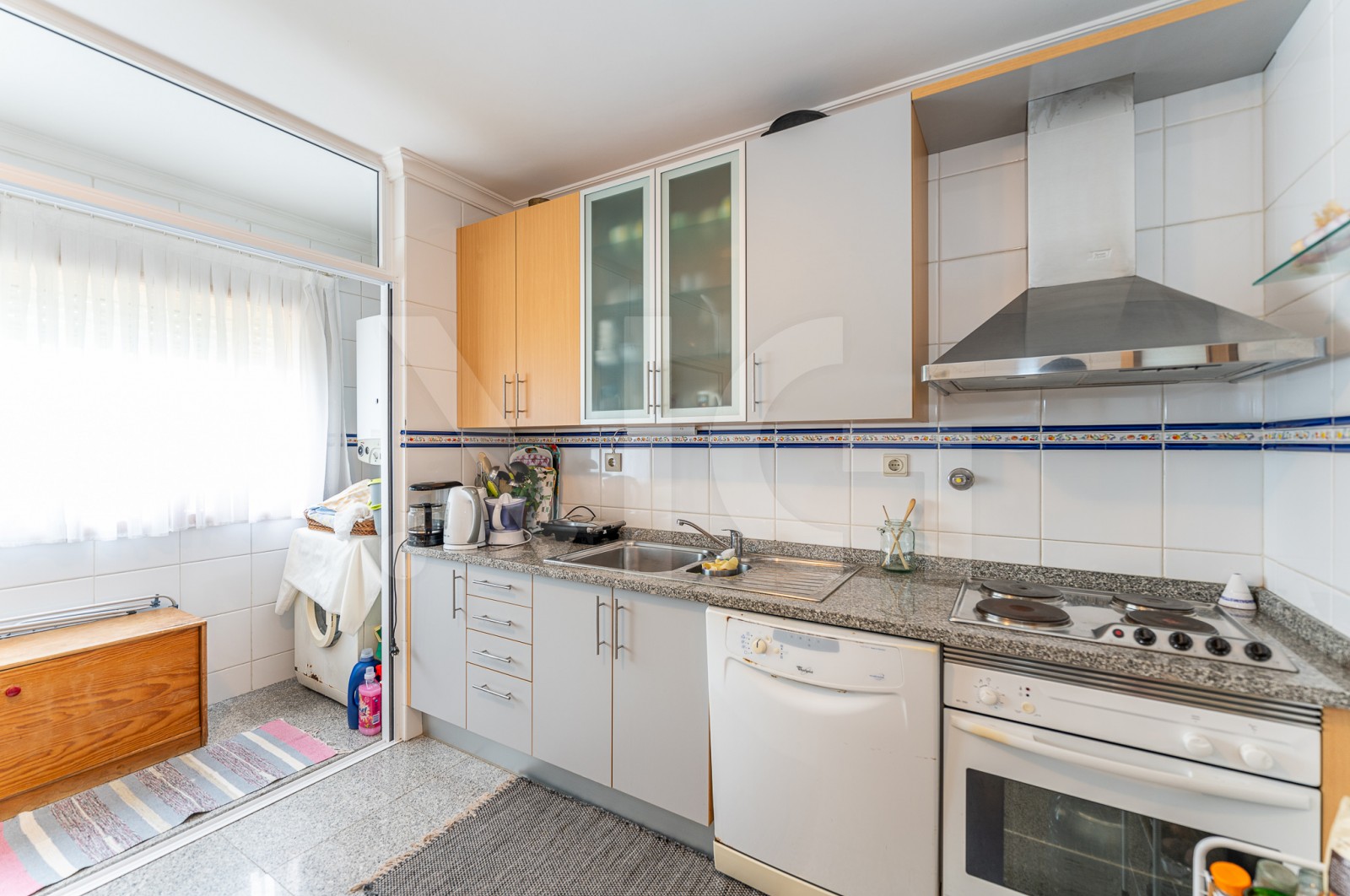 Apartamento T2 para Venda em Gulpilhares e Valadares, Vila Nova de Gaia, Porto - Cozinha (Imagem 2)