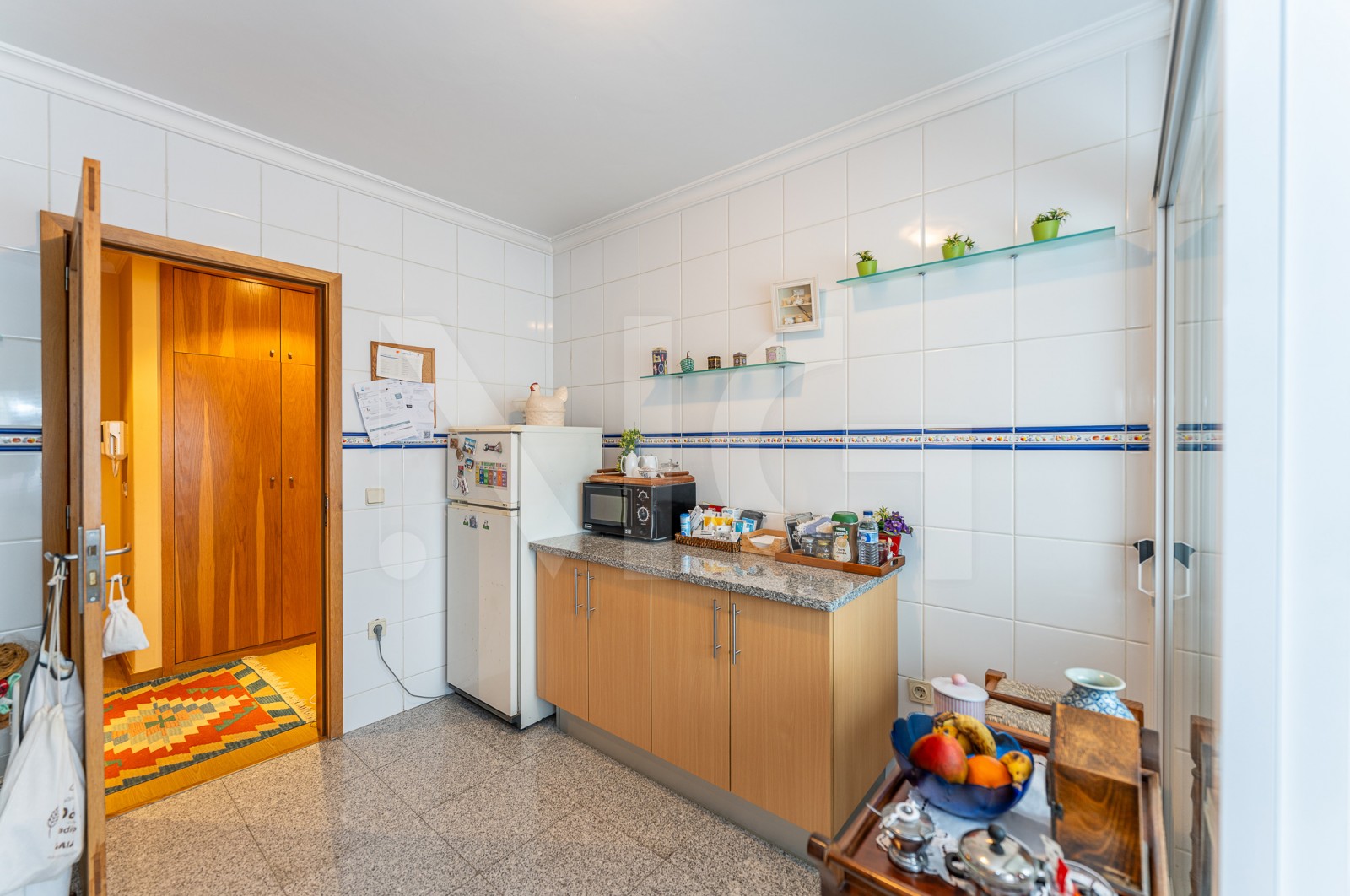 Apartamento T2 para Venda em Gulpilhares e Valadares, Vila Nova de Gaia, Porto - Cozinha (Imagem 3)