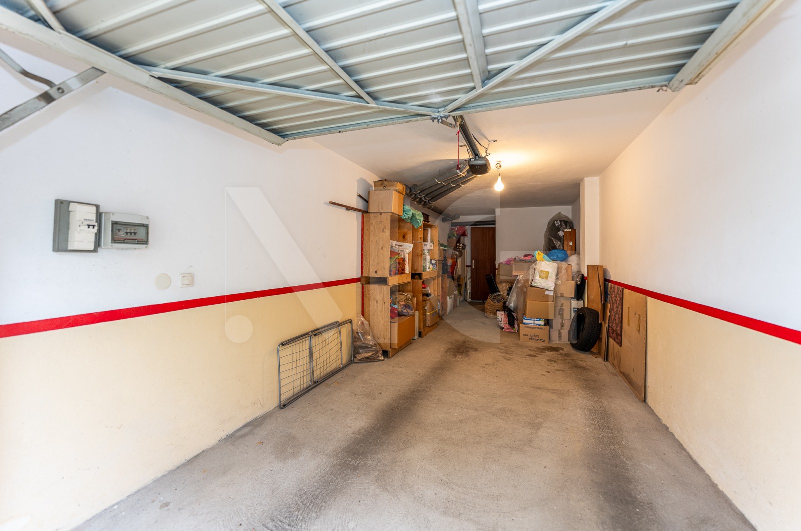 Apartamento T2 para Venda em Gulpilhares e Valadares, Vila Nova de Gaia, Porto - Parqueamento/Garagem (Imagem 4)