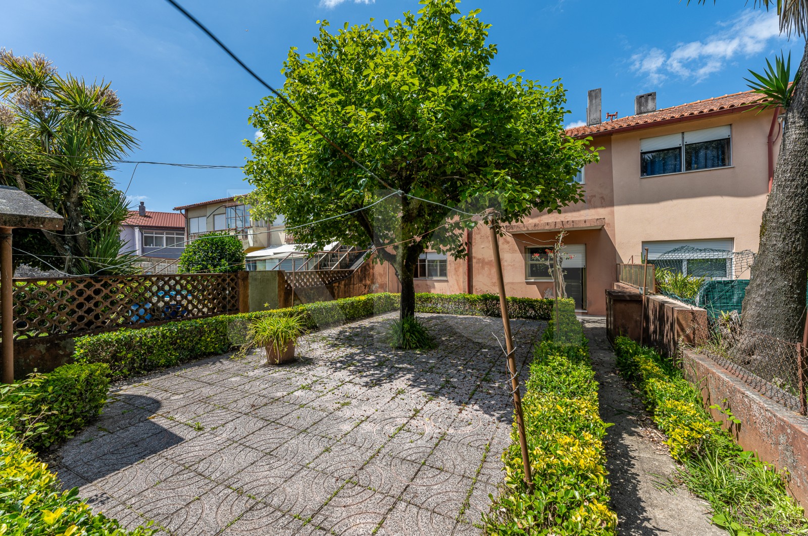 Moradia T4 para Venda em Pedrouços, Maia, Porto - Terraço (Imagem 3)