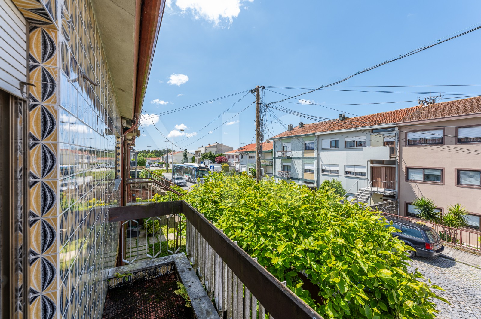 Moradia T4 para Venda em Pedrouços, Maia, Porto - Varanda (Imagem 1)