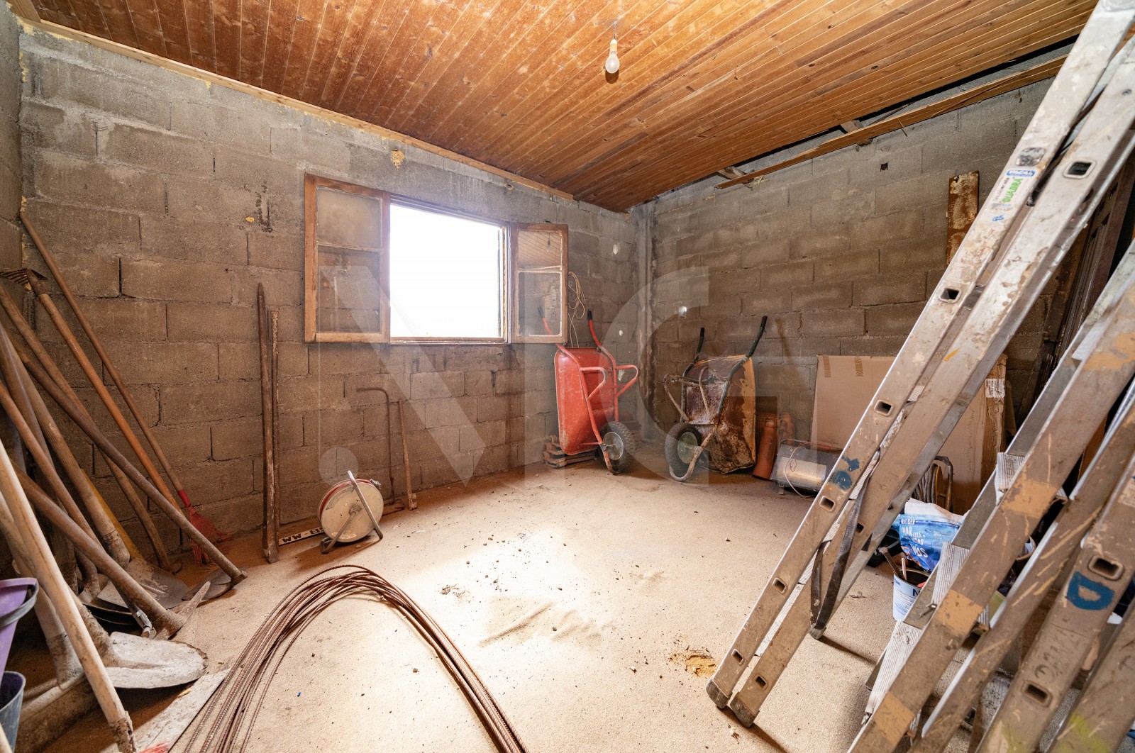 Moradia T3 para Venda em Verim, Friande e Ajude, Póvoa de Lanhoso, Braga - Quarto (Imagem 2)