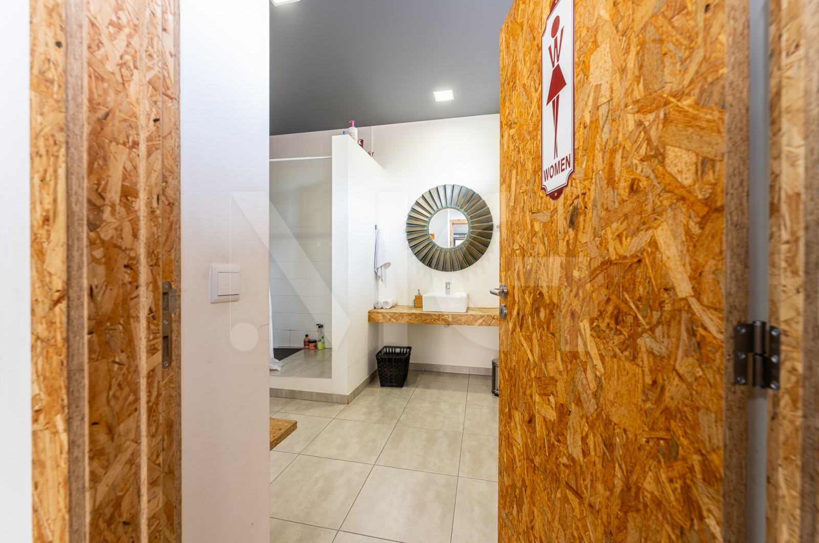 Studio for Leasehold in Mafamude e Vilar do Paraíso, Vila Nova de Gaia, Porto - Casa de banho (Imagem 1)