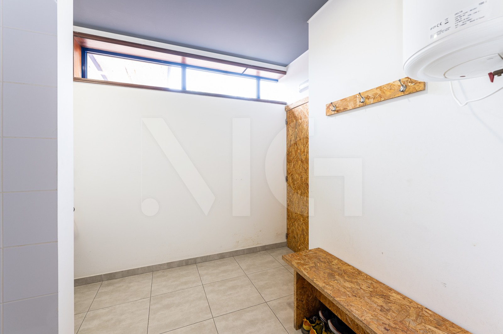 Studio for Leasehold in Mafamude e Vilar do Paraíso, Vila Nova de Gaia, Porto - Casa de banho (Imagem 3)