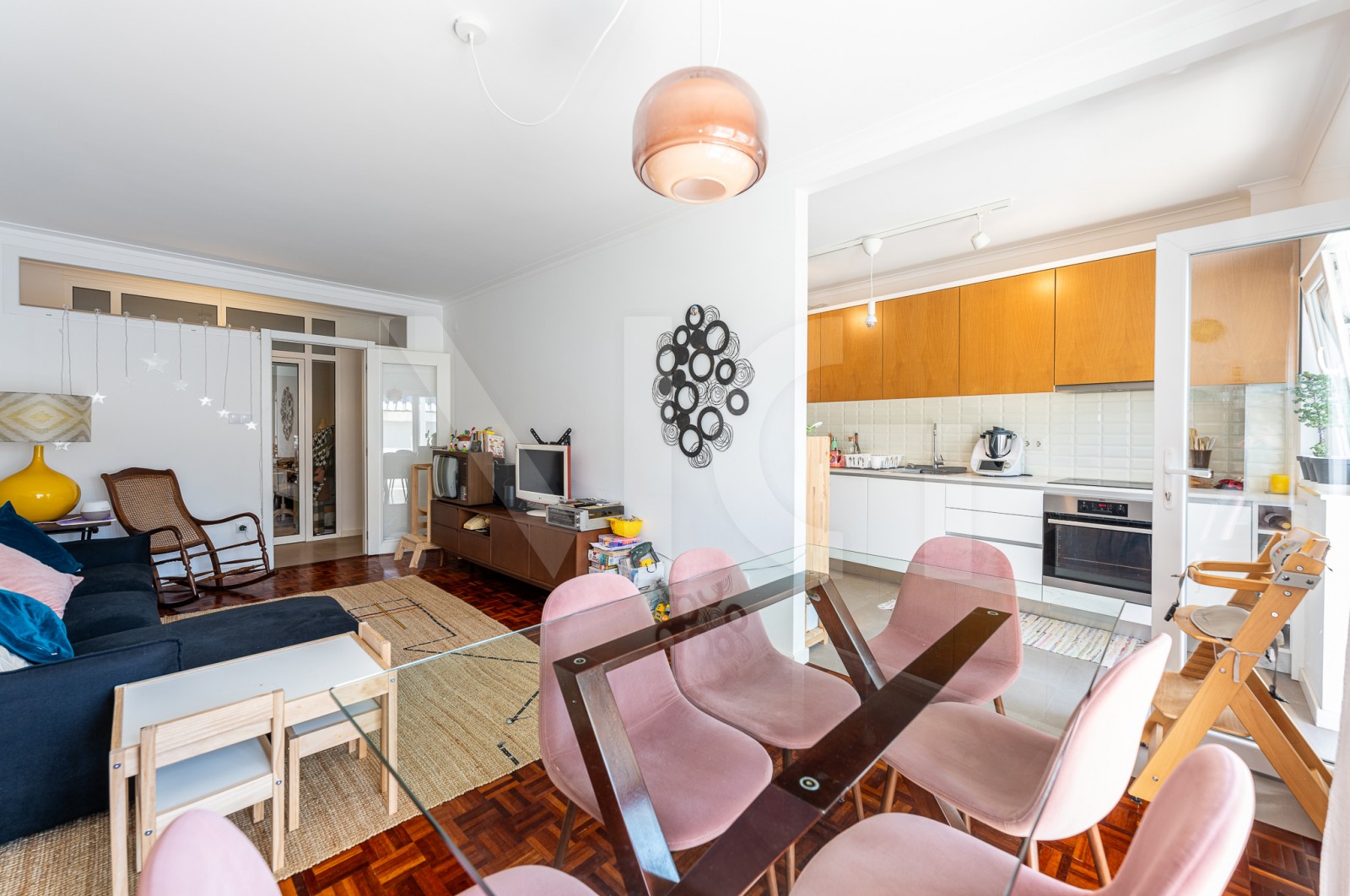 Apartamento T2+1 para Venda em Paranhos, Porto, Porto - Sala (Imagem 4)