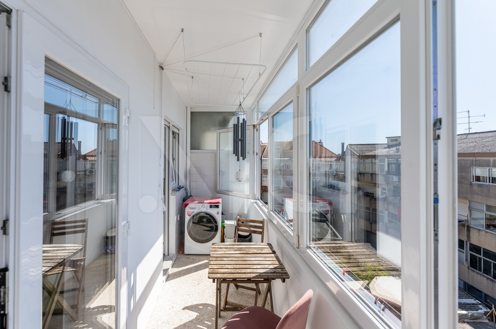Apartamento T2+1 para Venda em Paranhos, Porto, Porto - Varanda (Imagem 2)