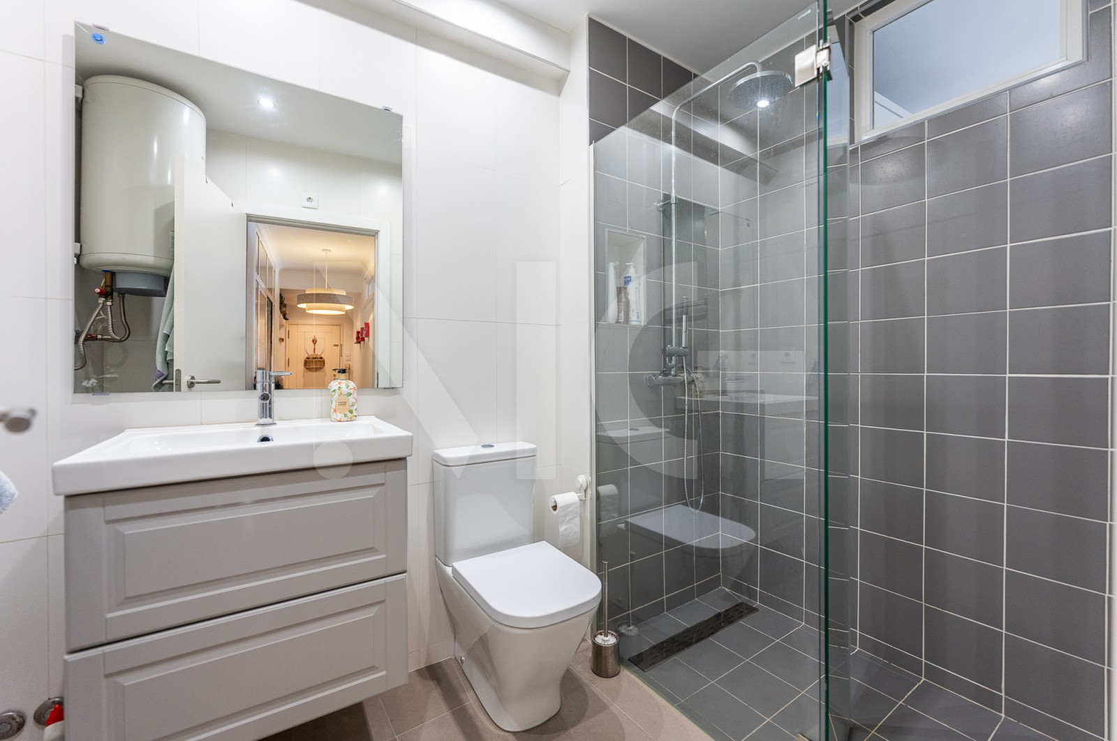 Apartamento T2+1 para Venda em Paranhos, Porto, Porto - Casa de banho (Imagem 1)