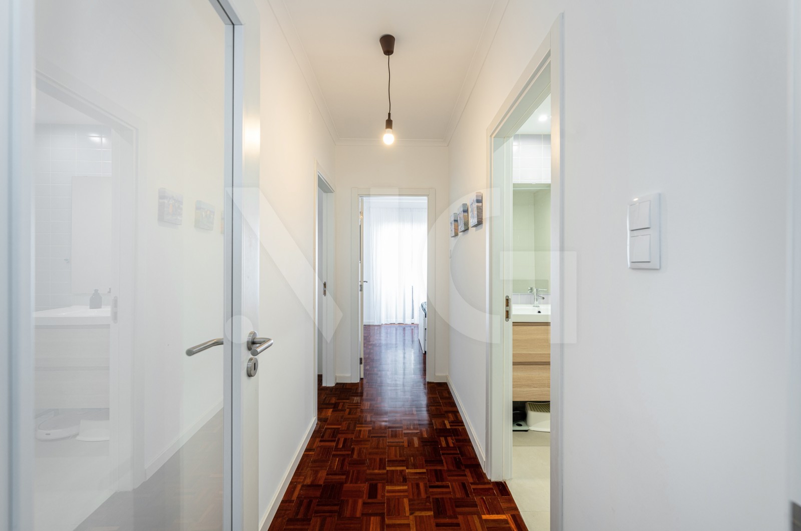 Apartamento T2+1 para Venda em Paranhos, Porto, Porto - Corredor (Imagem 3)