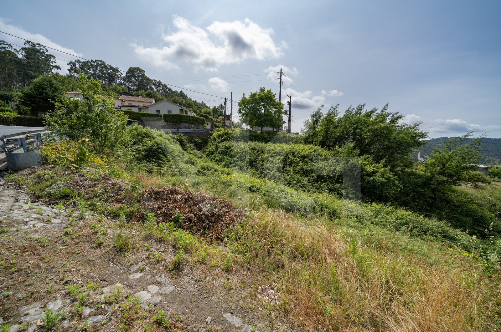 Terreno Urbano para Venda em Escudeiros e Penso (Santo Estêvão e São Vicente), Braga, Braga - Terreno (Imagem 1)