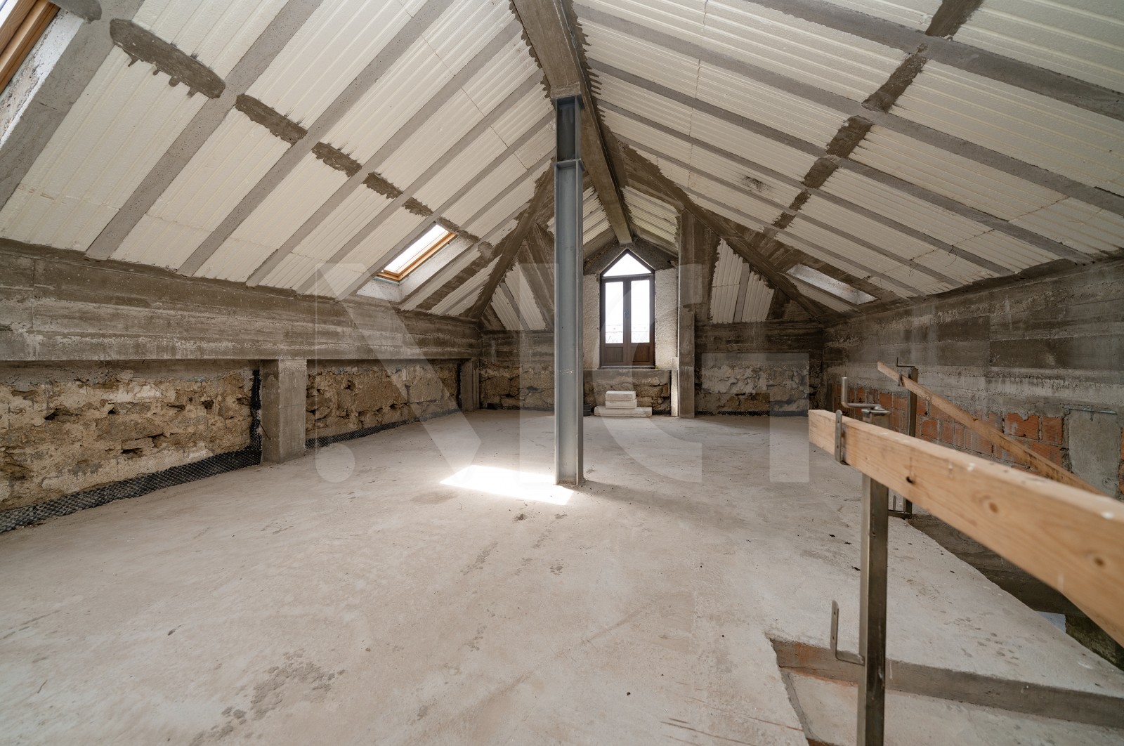 Moradia T3 para Venda em Priscos, Braga, Braga - Quarto (Imagem 2)