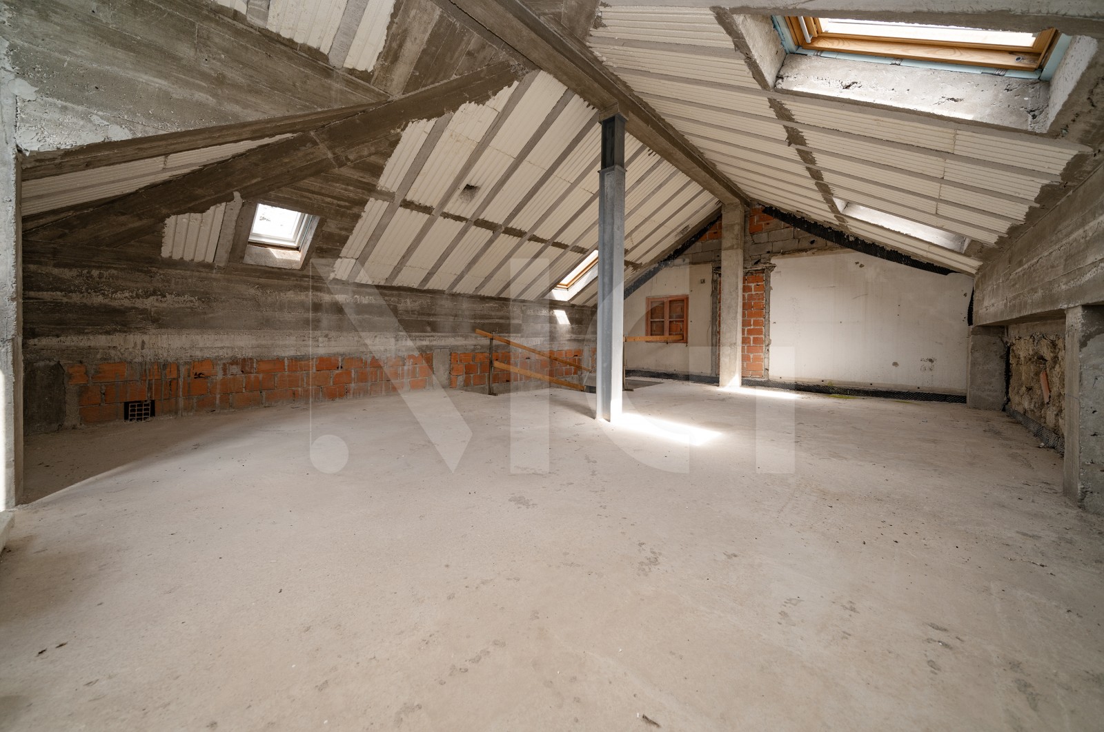 Moradia T3 para Venda em Priscos, Braga, Braga - Quarto (Imagem 3)