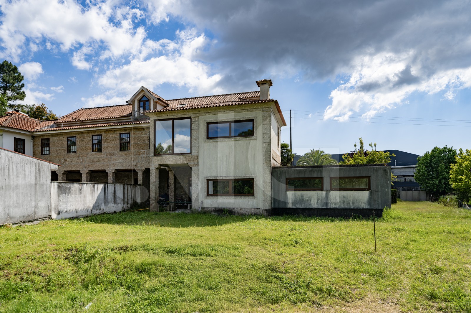 Moradia T3 para Venda em Priscos, Braga, Braga - Fachada (Imagem 6)