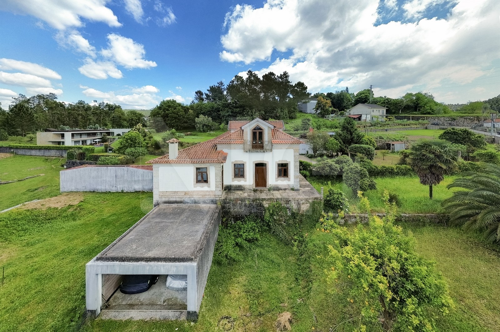 Moradia T3 para Venda em Priscos, Braga, Braga - Fachada (Imagem 8)