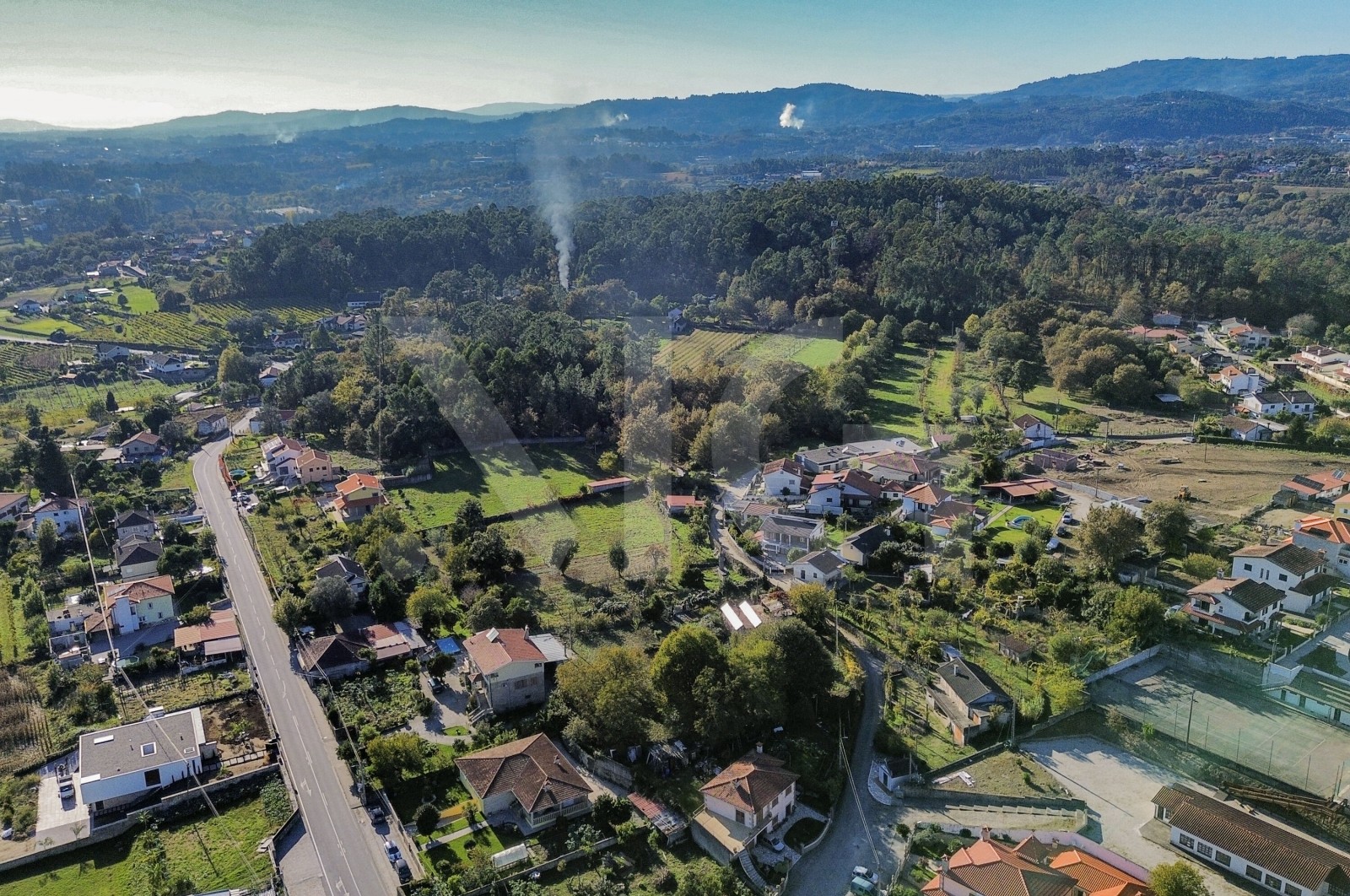 Land Rustic for For sale in Torre e Portela, Amares, Braga - Vistas (Imagem 1)