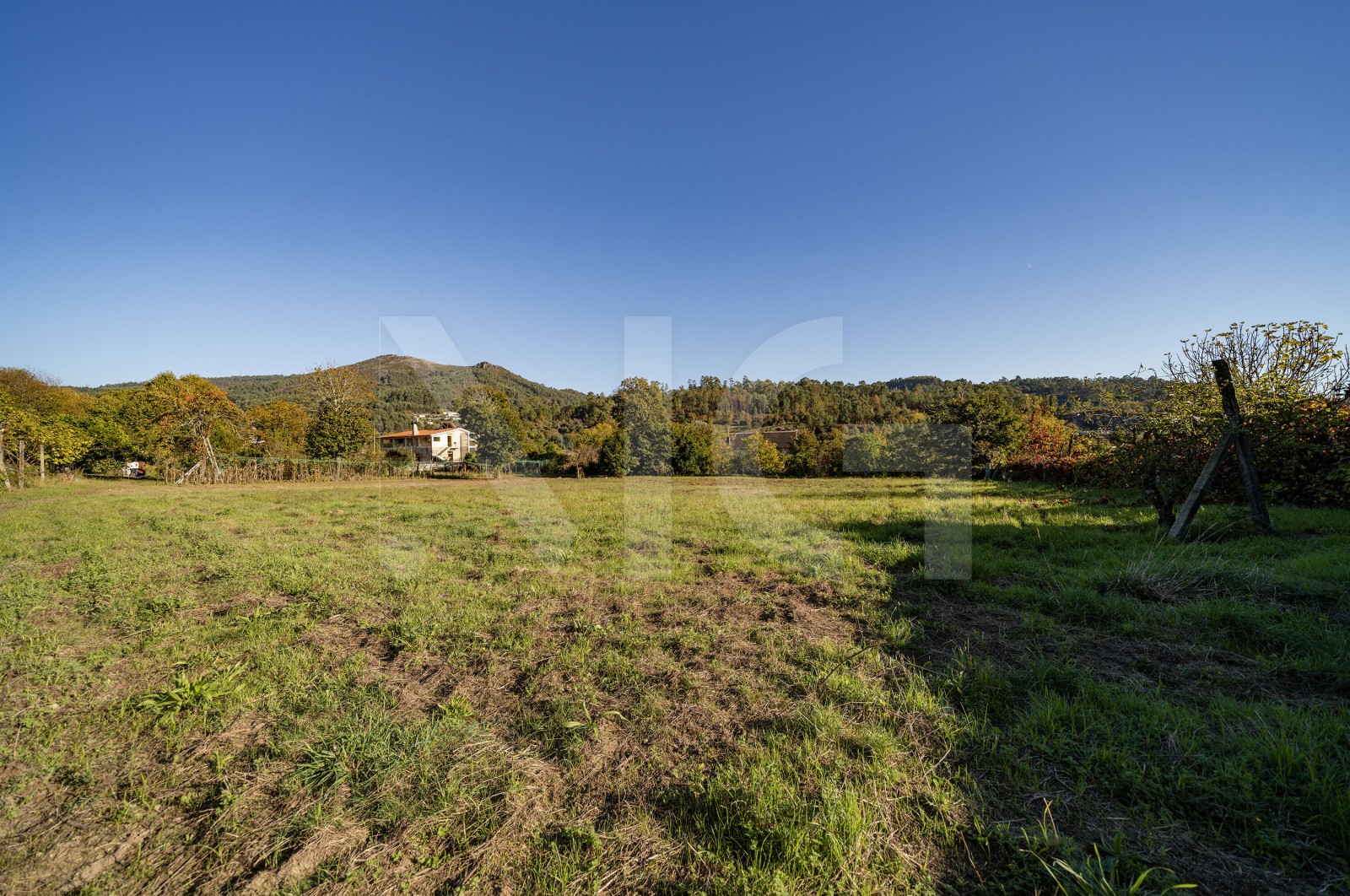 Land Rustic for For sale in Torre e Portela, Amares, Braga - Terreno (Imagem 5)