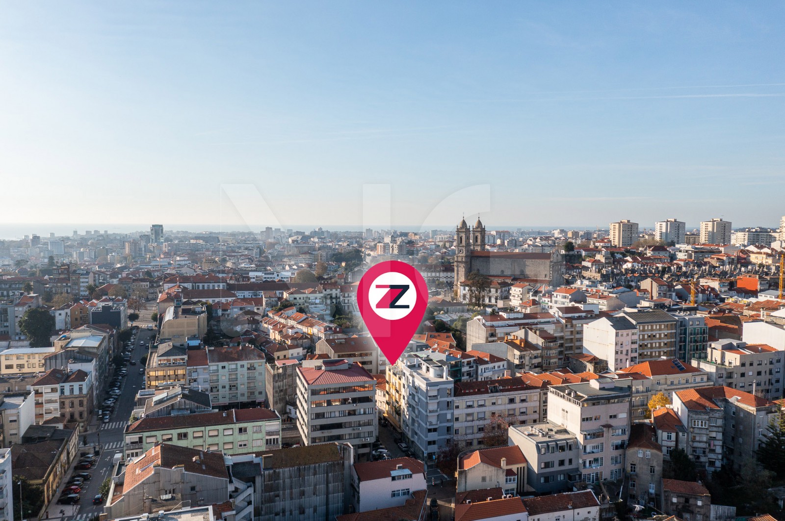 Loja para Arrendamento em Cedofeita, Santo Ildefonso, Sé, Miragaia, São Nicolau e Vitória, Porto, Porto - Área envolvente (Imagem 1)