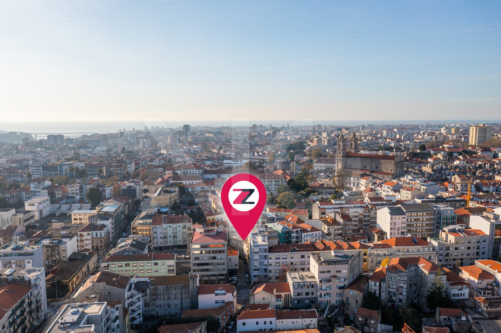 Loja para Arrendamento em Cedofeita, Santo Ildefonso, Sé, Miragaia, São Nicolau e Vitória, Porto, Porto - Área envolvente (Imagem 6)