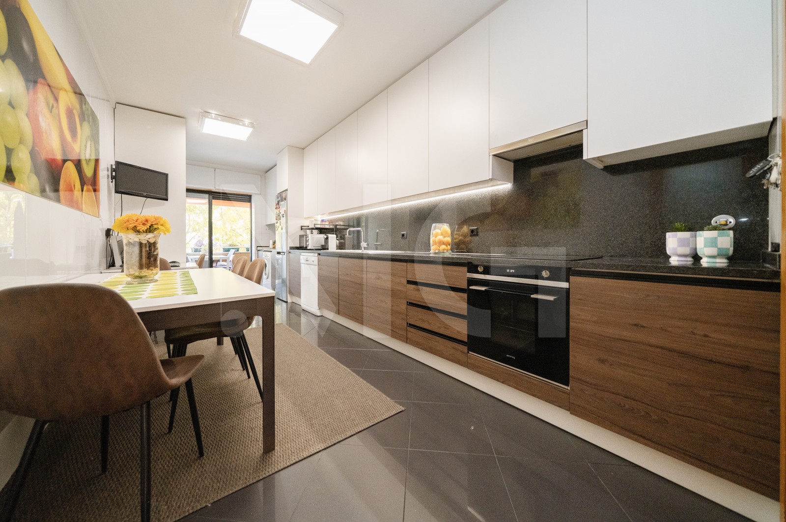 Apartment T3 for For sale in Braga (São Vítor), Braga, Braga - Cozinha (Imagem 1)