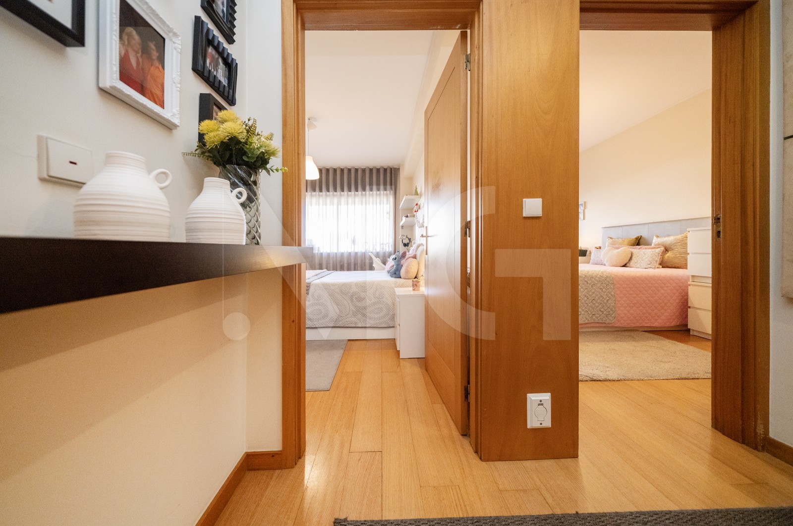 Apartment T3 for For sale in Braga (São Vítor), Braga, Braga - Corredor (Imagem 5)